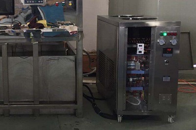 風(fēng)冷式冷水機組風(fēng)扇不運行是什么原因？