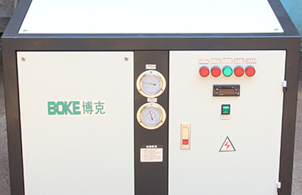 如何驗收螺桿式冷水機組？
