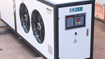 如何選擇工業(yè)冷水機的蒸發(fā)器？